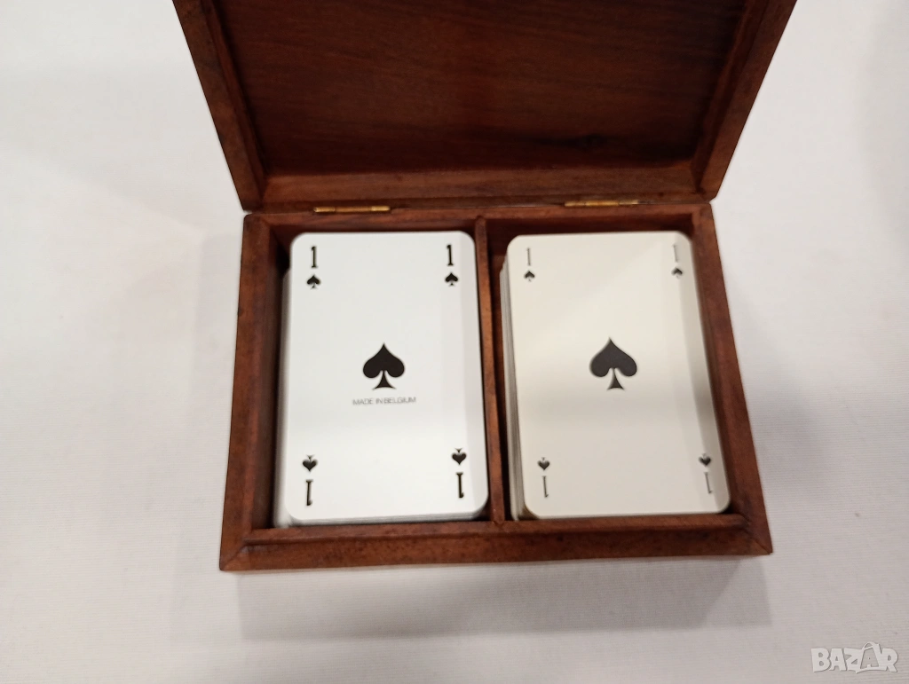 Луксозна кутия за карти за игра с 2 тестета, снимка 1