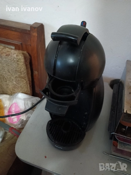 кафе машина с капсули крус-30лв, снимка 1