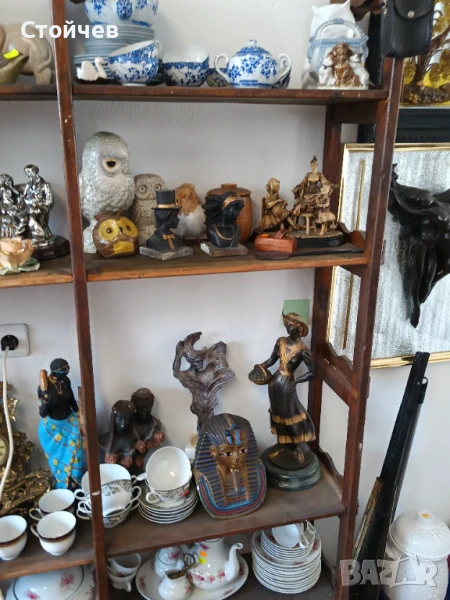 Статуетки от 10 до 50 лева , снимка 1