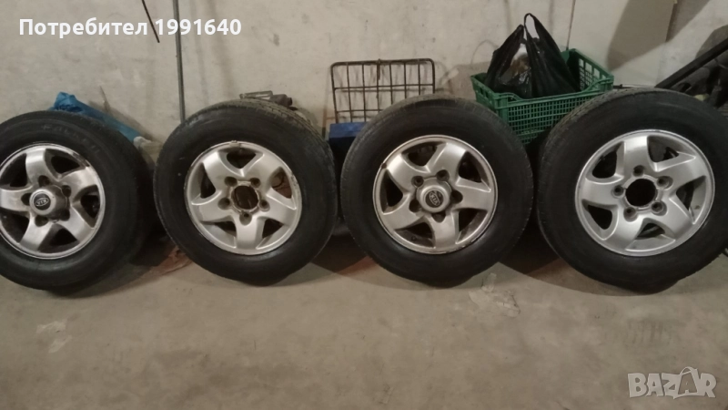 Гуми 205/70/15 с лети джанти 15 цола Киа Спортидж, снимка 1