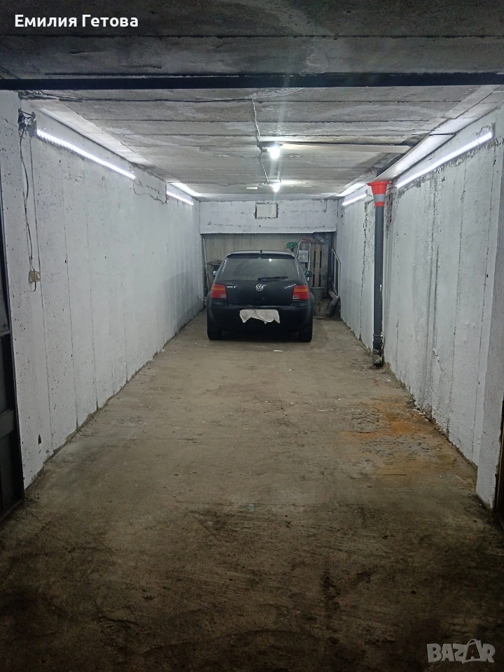 Давам двоен гараж под наем в Манастирски ливади Изток , снимка 1