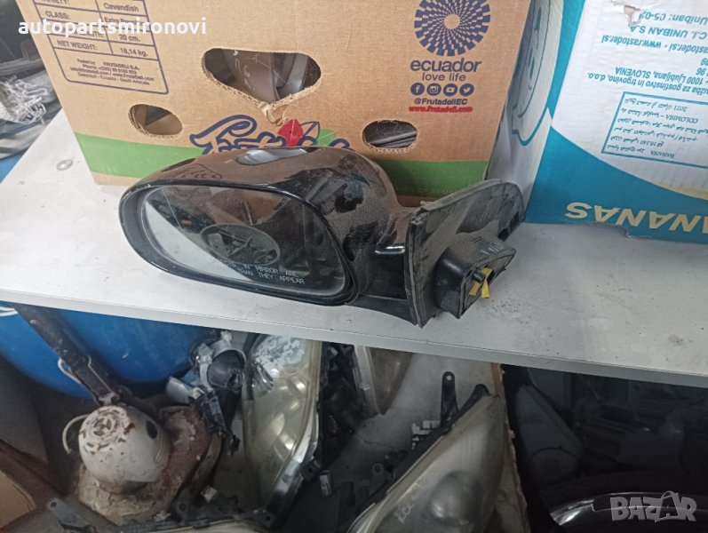 Ляво огледало Нубира, снимка 1