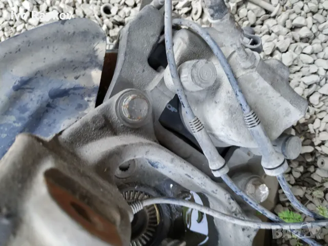 Спирачни апарати за BMW X3, X4 , 2012г, снимка 4 - Части - 47397664