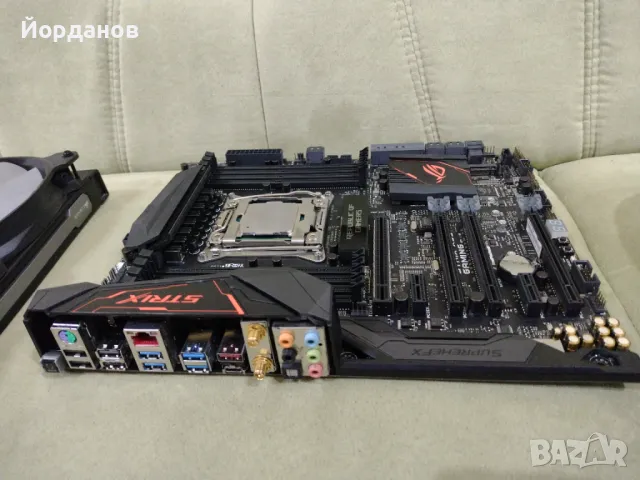 Asus Rog Strix X99 Gaming LGA2011 + Core i7 -6850k.+водно Corsair, снимка 8 - Дънни платки - 49604112
