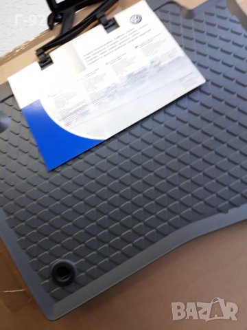 7L0061511A/528**NEU**VAG**TOUAREG **ЗАДНИ СТЕЛКИ**