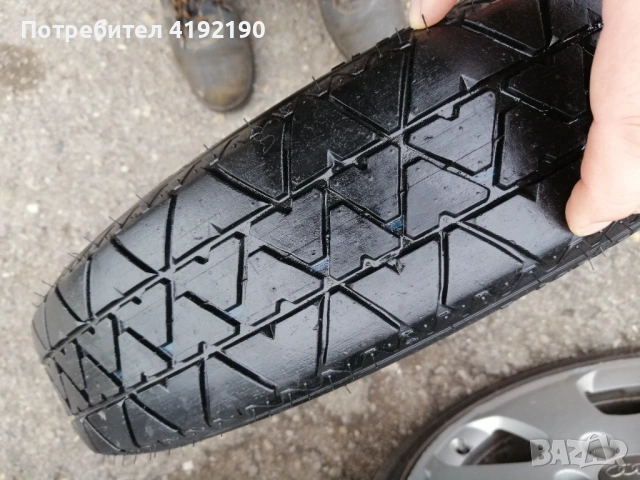 Продавам резервна гума тип патерица за Ауди А3 /8P, снимка 2 - Гуми и джанти - 53591612