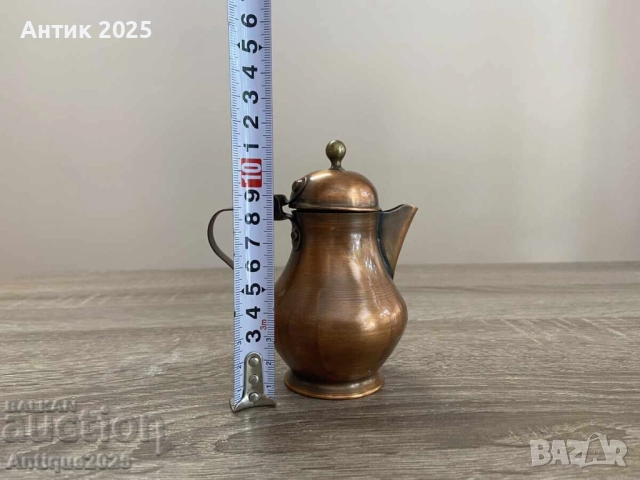 Старинна миниатюрна медна кафеварка, снимка 6 - Антикварни и старинни предмети - 51455545