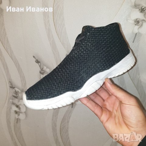 Оригинални маратонки Jordan Future Black - номер 42 ,5, снимка 3 - Маратонки - 42977684