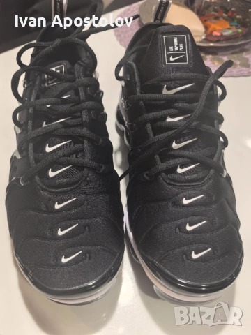 Nike Air VaporMax Plus, снимка 8 - Маратонки - 53003854