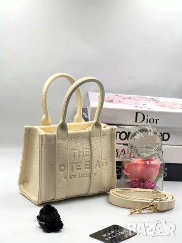 чанти the tote bag marc jacobs 