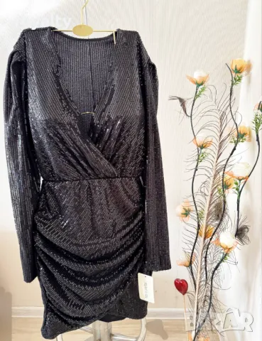 Дамска рокля италианско производство , снимка 2 - Рокли - 49150523