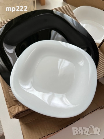 Сервиз за хранене Carine LUMINARC, снимка 3 - Сервизи - 52635716