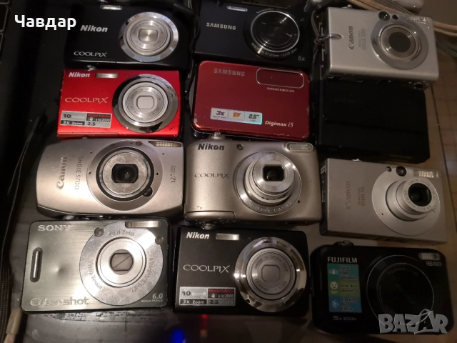 Лот фотоапарати за части или ремонт, снимка 2 - Фотоапарати - 52537455