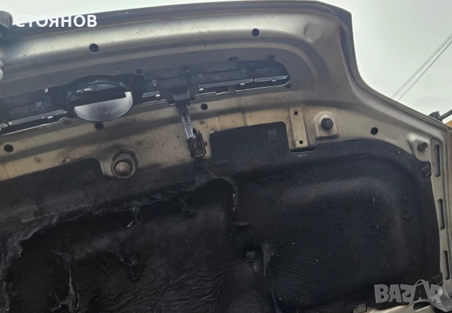 преден капак с решетка Опел Зафира А, снимка 3 - Части - 50048586