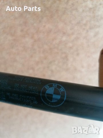 Амортисьори преден капак BMW E60 E61 E39 БМВ Е60 Е61 Е39 амортесьори преден капак амортесиори капак , снимка 4 - Части - 37197097