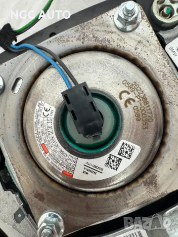 Трилъчев Мулти Волан с Еърбег, Airbag за БМВ Е39 Е46, E39, E46, 6 753 943, снимка 8 - Части - 47974694