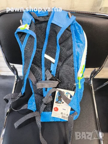 Нова раница Crivit 10L – за бягане и спорт, снимка 4 - Раници - 50349197