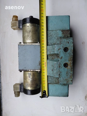 хидравличен разпределител, снимка 3 - Резервни части за машини - 53441137