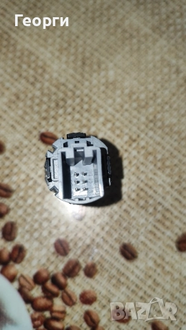 Старт бутон от Пасат Б8 - работещ идеално, употребяван, плюс сини аксесоари., снимка 4 - Аксесоари и консумативи - 52553403