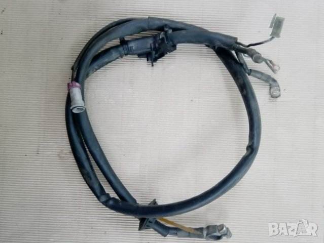 захранващ кабел от акумулатора- Audi A6 C5 -бензин