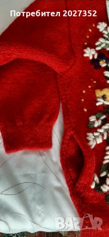 Дамска жилетка ефектна ръчна изработка 100%вълна, снимка 4 - Жилетки - 53094109