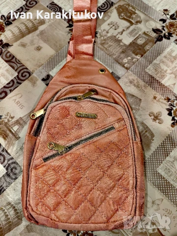 Спортна чанта за през рамо, снимка 3 - Чанти - 51275434