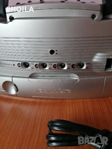 Grundig concert boy-240, снимка 3 - Радиокасетофони, транзистори - 51627039