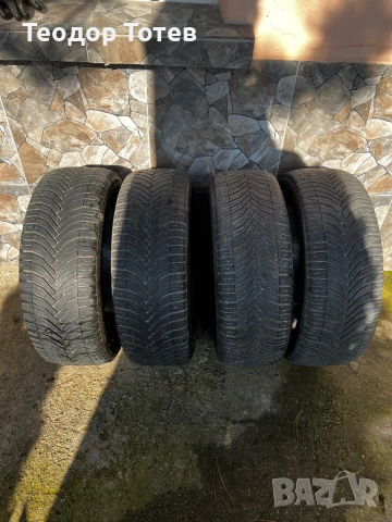 Всесезонни гуми Michelin Crossclimate 205/55/16