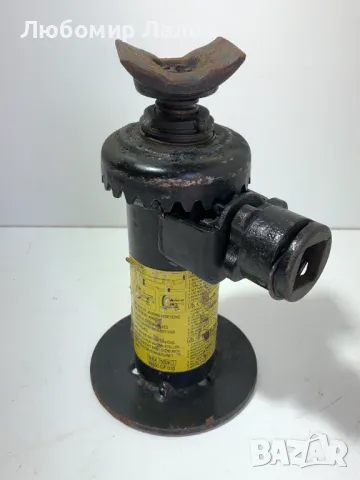 Оригинален крик Nissan Terano Нисан Терано 