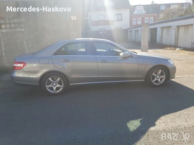 Mercedes-Benz Mercedes E250, снимка 2 - Автомобили и джипове - 36664783