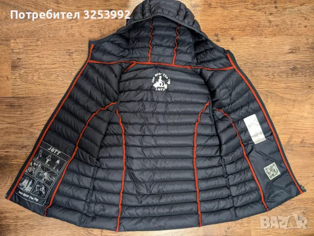 Ултралек Дамски пухен елек  с качулка JOTT, снимка 8 - Елеци - 48923181