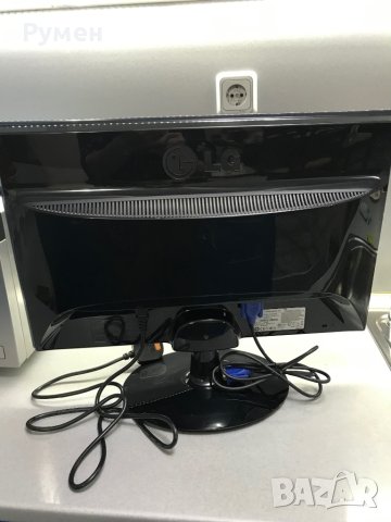 Монитор за компютър LG 22“, снимка 3 - Монитори - 44114861