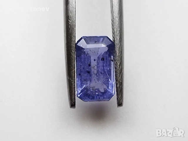 Пленяващ ненагряван сапфир в синьо-лилаво 1.47кт! Нов!, снимка 11 - Други - 46709606