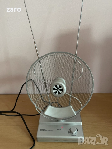 Немска стайна антена Hama с усилвател за радио и телевизия, снимка 3 - Други - 52898756