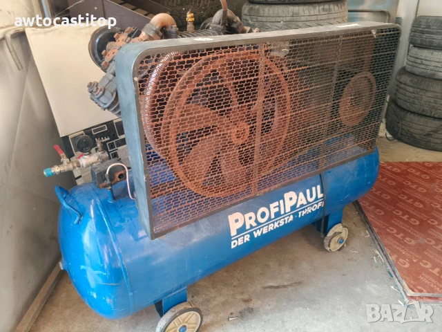 компресор трифазен работи отлично 300 литра 