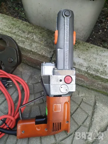 Радиална преса Viega . Прес челюсти Rems , Roller , SV 54, снимка 4 - Други инструменти - 50234260