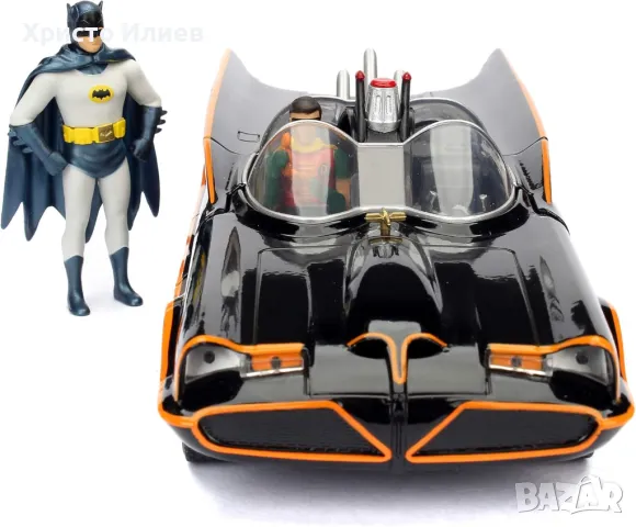 Батмобил Метална кола автомобил Batman Batmobile 1:24 Jada с фигура Батман Класически модел 1966год, снимка 9 - Коли, камиони, мотори, писти - 48795603