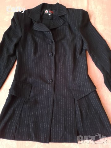 Дамско черно сако, снимка 2 - Сака - 40481751