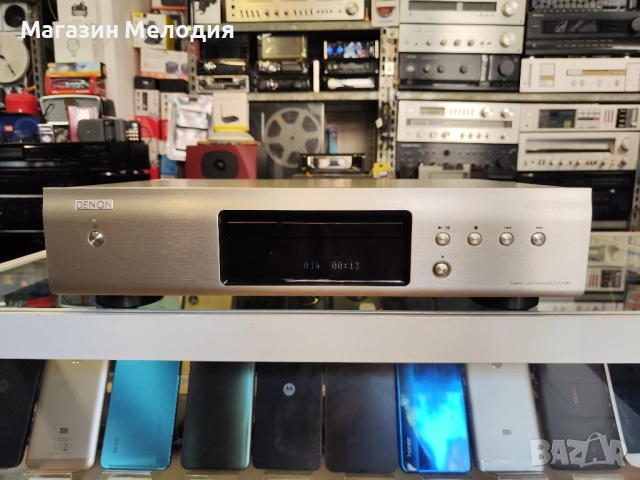 CD Player Denon DCD-520AE Чете всички дискове и mp3. В отлично техническо и визуално състояние.