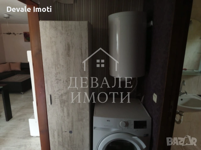 Семейна къща в гр. Русе, местност Мерата (срещу МЕТРО ), снимка 13 - Къщи - 53120683