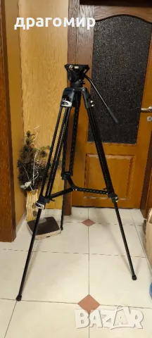 нов професионален статив, снимка 5 - Чанти, стативи, аксесоари - 48033830