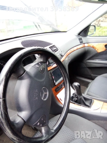 Продавам Мерцедес Е270, снимка 3 - Автомобили и джипове - 53571998