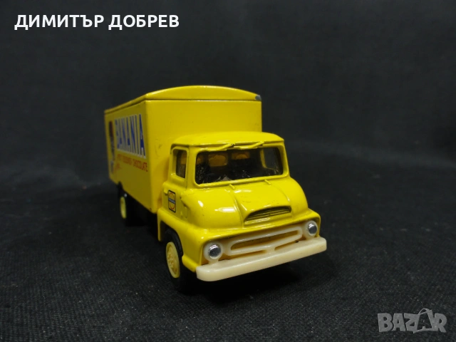 СТАРА РЕТРО МЕТАЛНА КОЛИЧКА КАМИОН THAMES TRADER CORGI