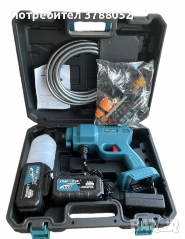 Комплект акумулаторна водоструйка с 2 батерии в куфар