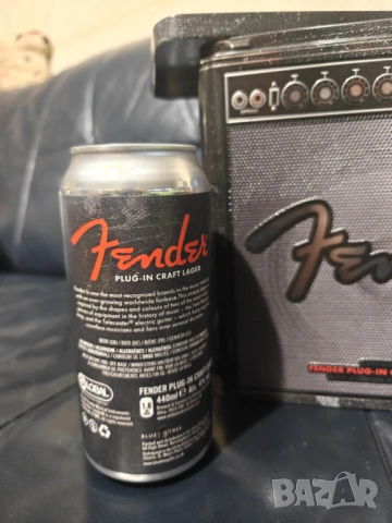 Fender METAL BOX-PLUG-IN Craft Lager Beer and Pint Glas, снимка 3 - Китари - 53378258