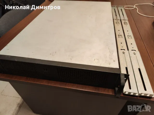 Продава се сървър Supermicro X9DRi-F