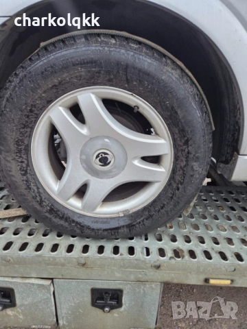 Продавам санг йонг Кайрон 2.0д 4х4 автоматик на части , снимка 2 - Автомобили и джипове - 52917009