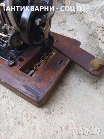 Соц Стара Немска Шевна Машина ЕКСЕЛА., снимка 8 - Антикварни и старинни предмети - 50554366