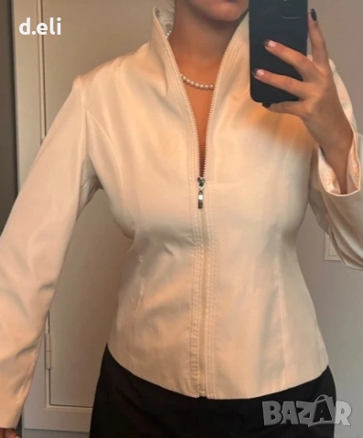 FENDI Original. Size M 100% Коприна Страхотно сако , снимка 4 - Блузи с дълъг ръкав и пуловери - 39110506