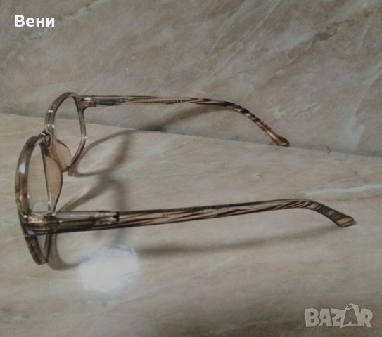 Диоптрични очила, снимка 3 - Слънчеви и диоптрични очила - 35470120